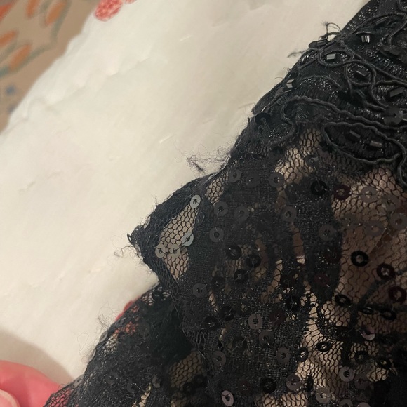 Beautiful black sequin prom/black tie dress - Picture 5 of 8